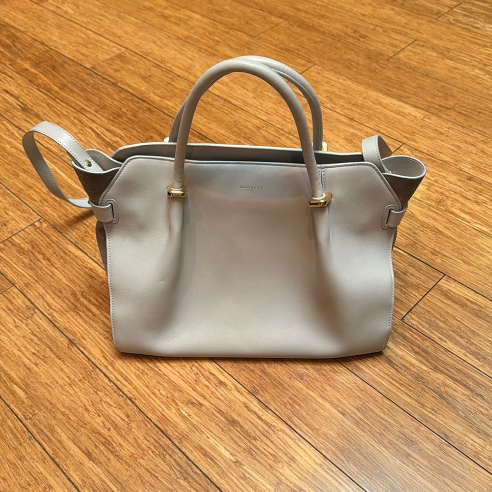 Beautiful Nina Ricci handbag. EUC.